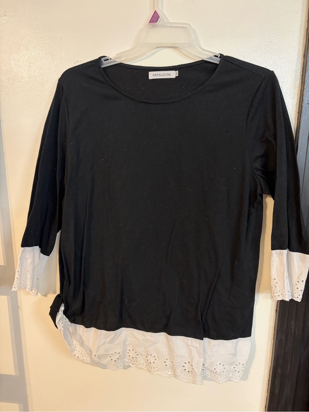 MISSLOOK Black Long-Sleeve Top with White Eyelet Trim